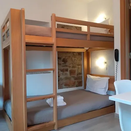 コンドミニアム Hostel Serta *